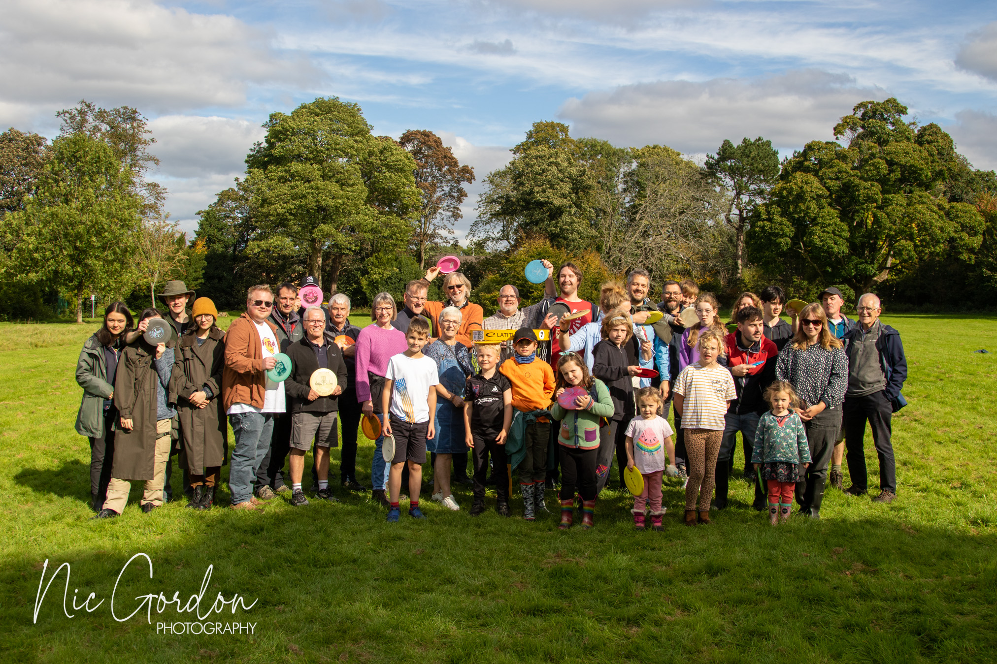 Dunlop TTC day out playing disc golf 1208